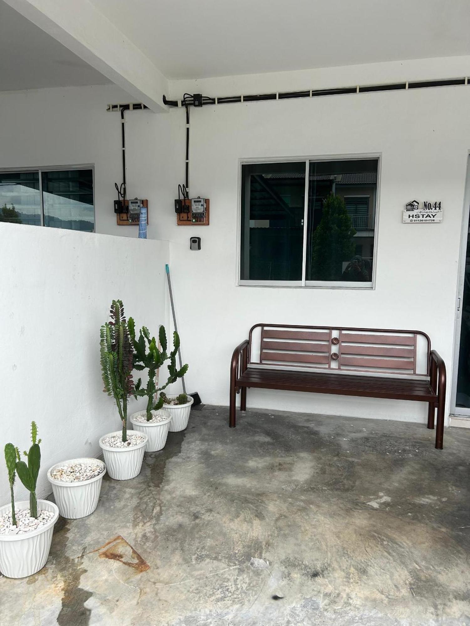 Homestay Hstay *