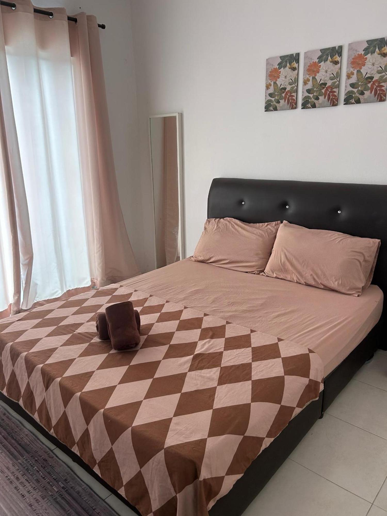 Homestay Hstay *